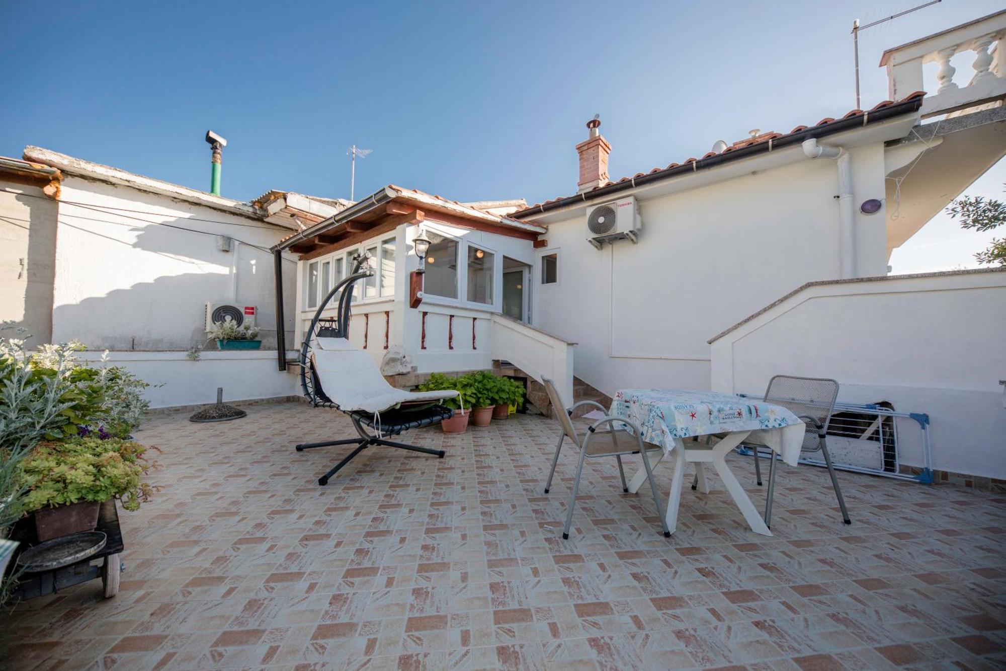 Apartmán Kazo Rab Town Exteriér fotografie