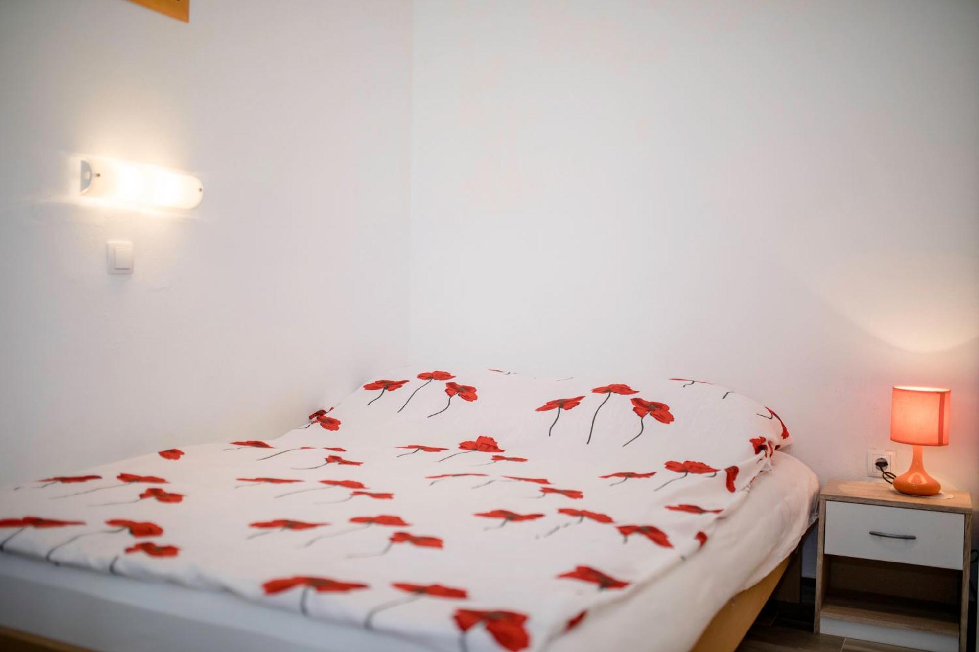 Apartmán Kazo Rab Town Exteriér fotografie